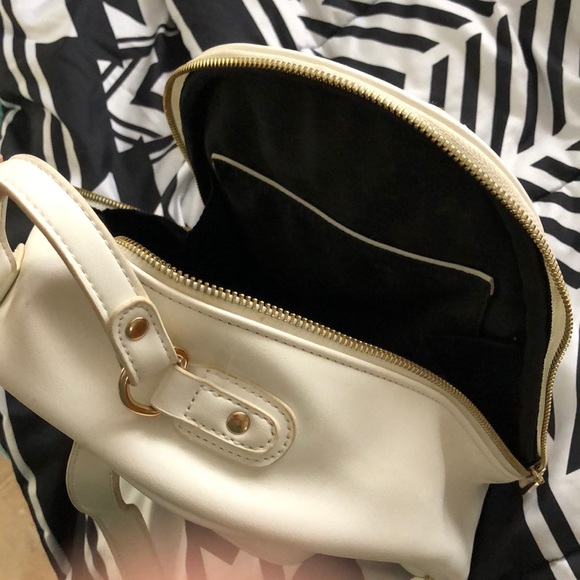 Bag - Picture 3 of 3